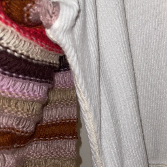 Free People “Cha Cha” Balloon Sleeve Top - Picture 12 of 15